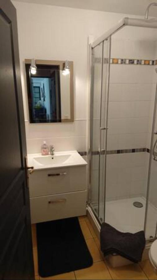 Beautiful Ground Floor 2 Bedroom Apartment องเฟลอร์ ภายนอก รูปภาพ